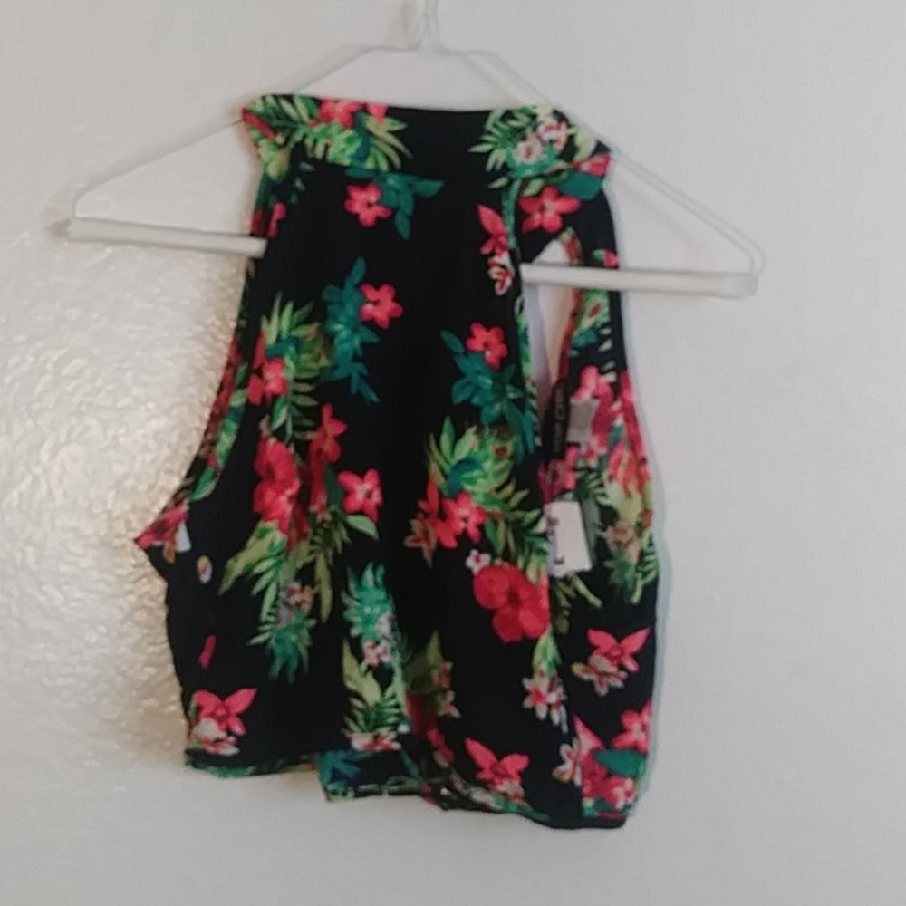 Top Chick No Sleeve Top Size m